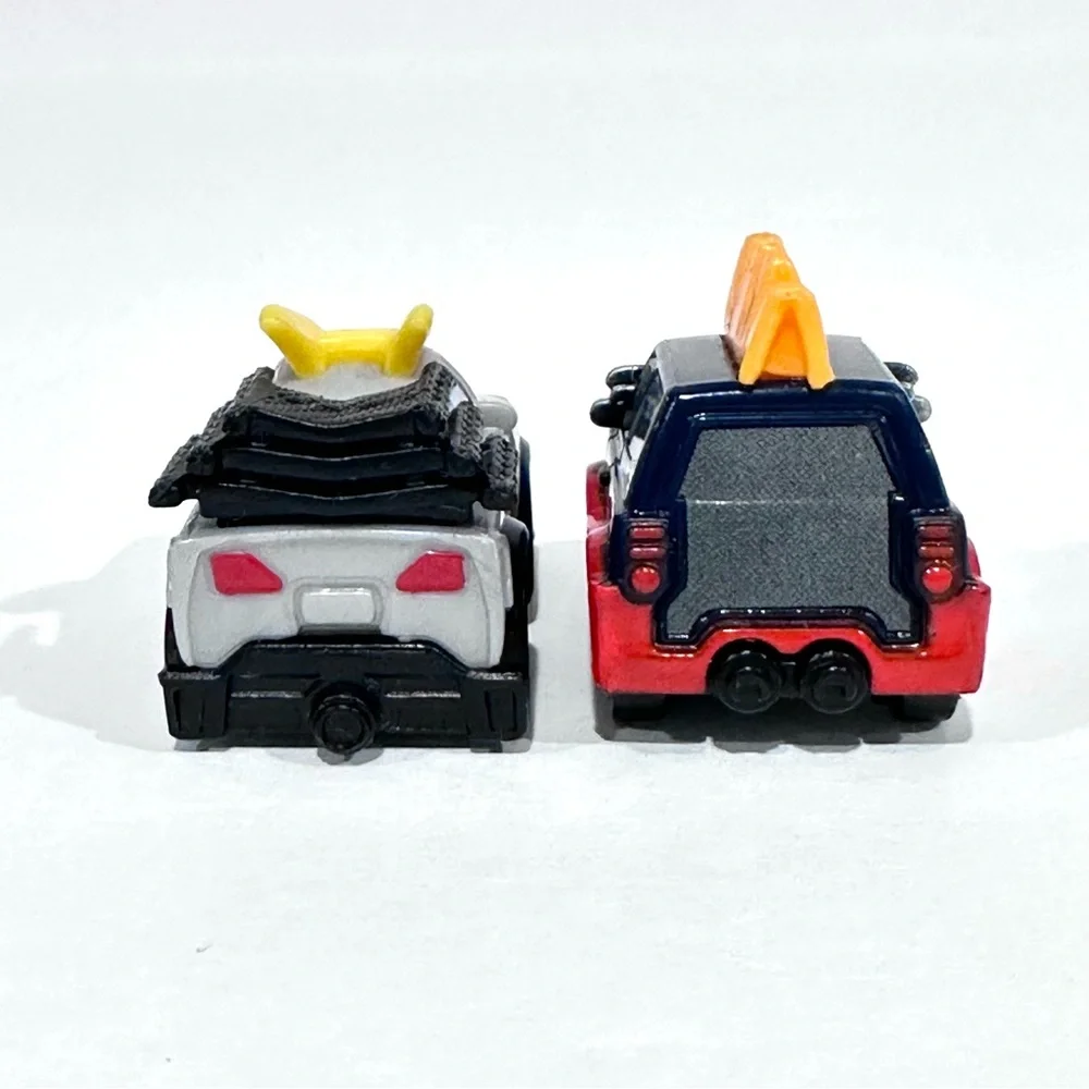 Disney Cars Micro Drifters Kabuto & Yokoza Cars Toons